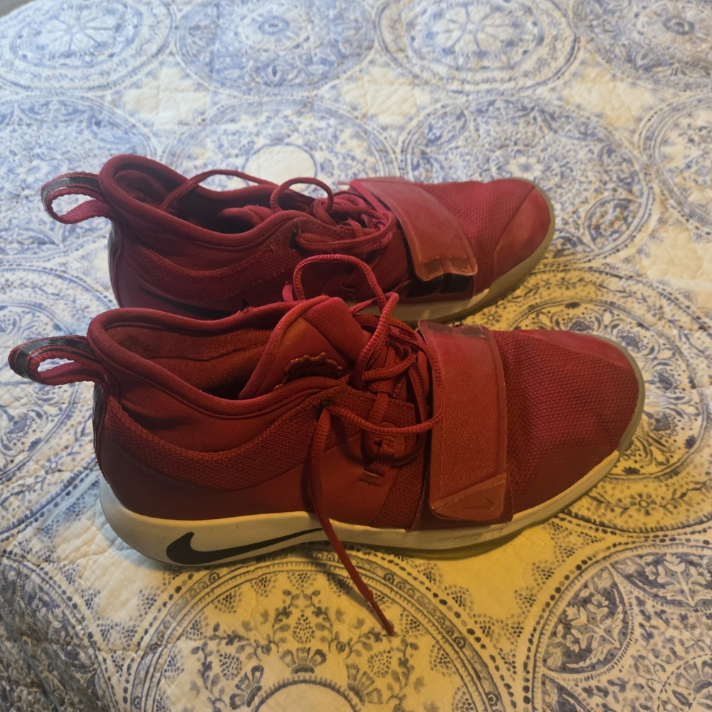 Nike Paul George Red Shoes